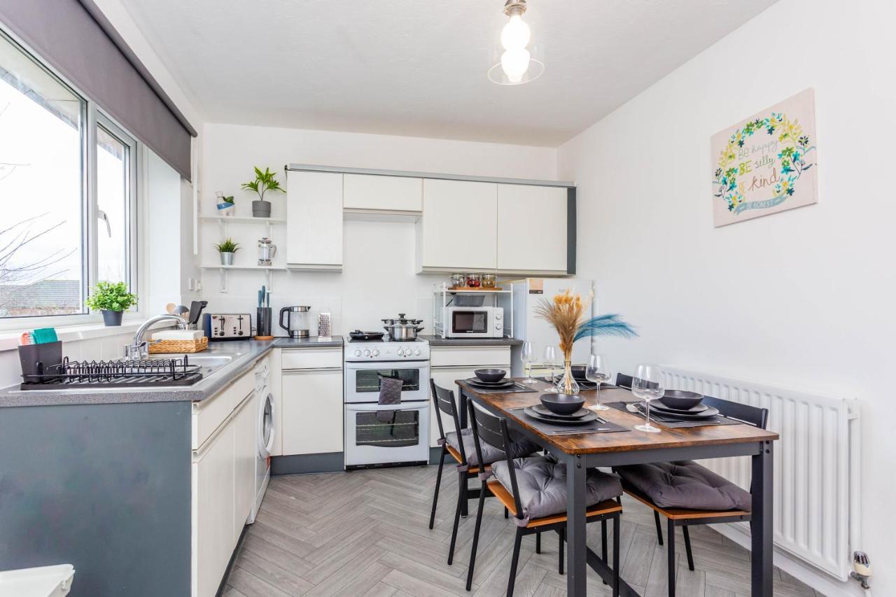 New Large 2 Bed Entire Apartment Near Newcastle Upon Tyne With Free Parking Exterior photo